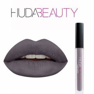 Huda Beauty - OG Liquid Matte Lipstick in Silver Fox